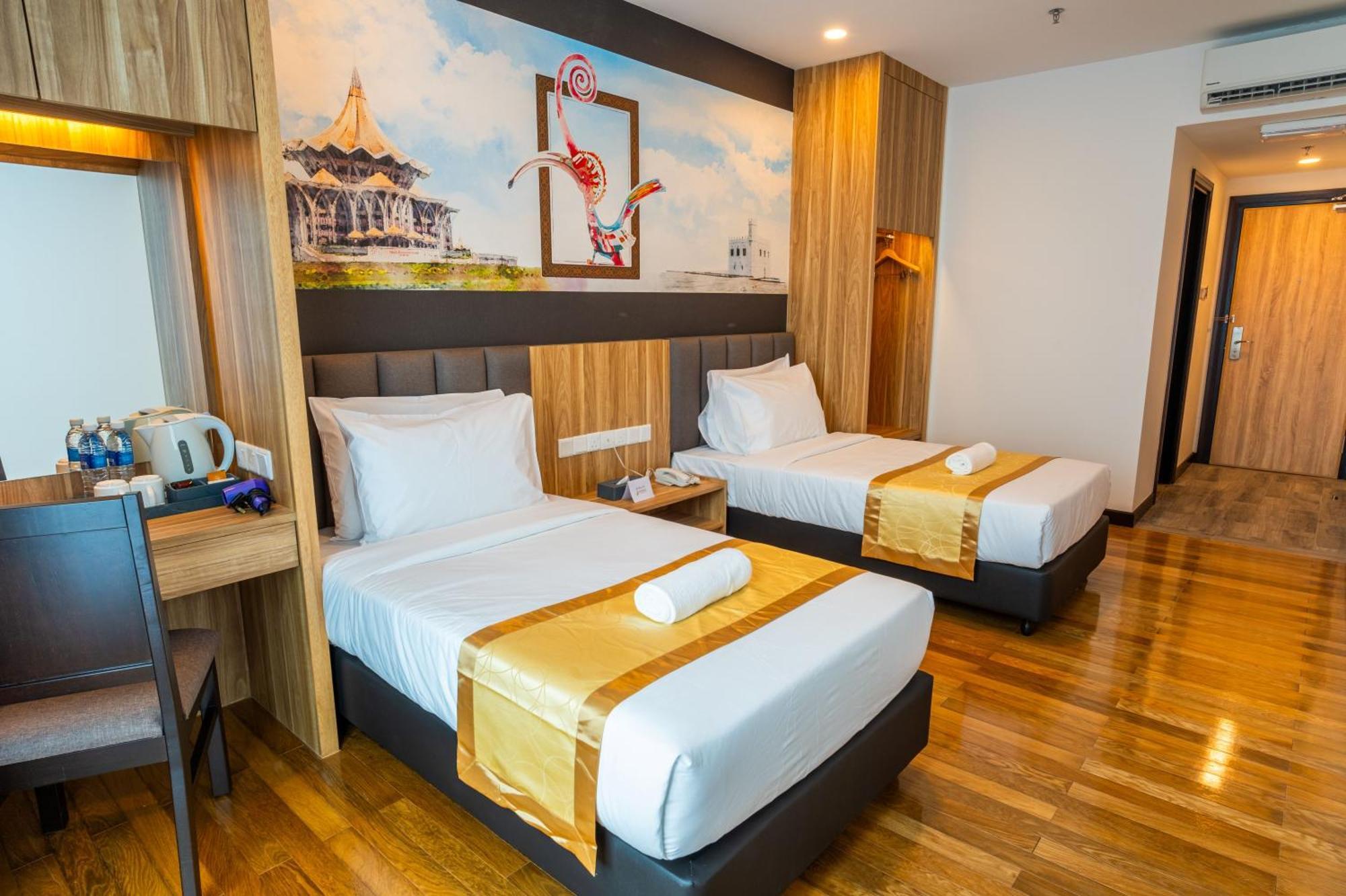 City Rise Hotel מירי מראה חיצוני תמונה